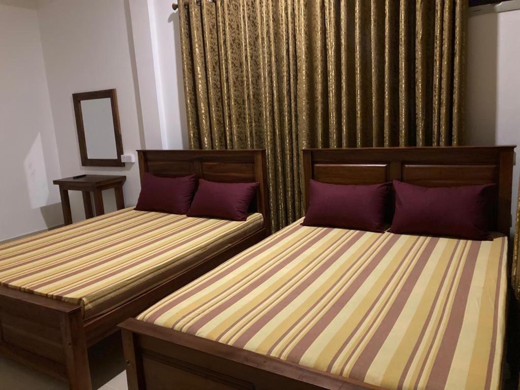 The Paramount Lodge Polonnaruwa Exterior photo
