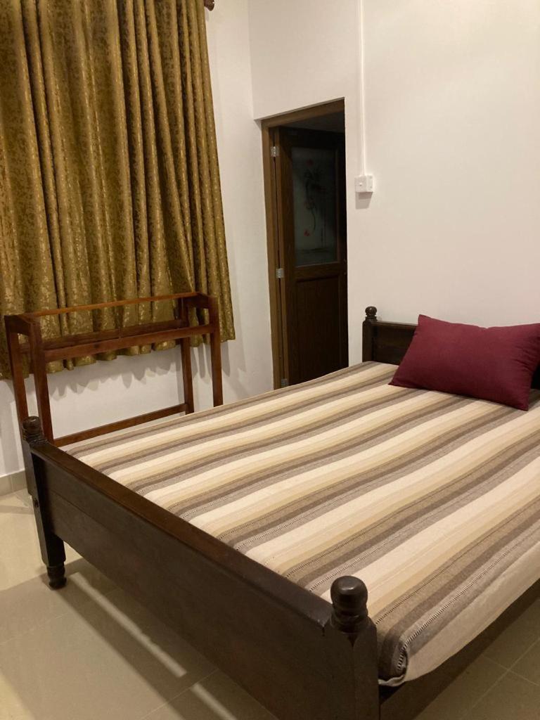 The Paramount Lodge Polonnaruwa Exterior photo