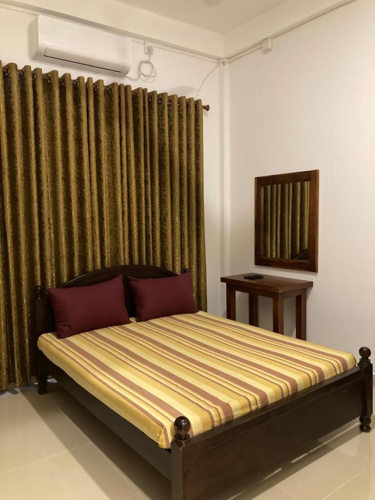 The Paramount Lodge Polonnaruwa Exterior photo