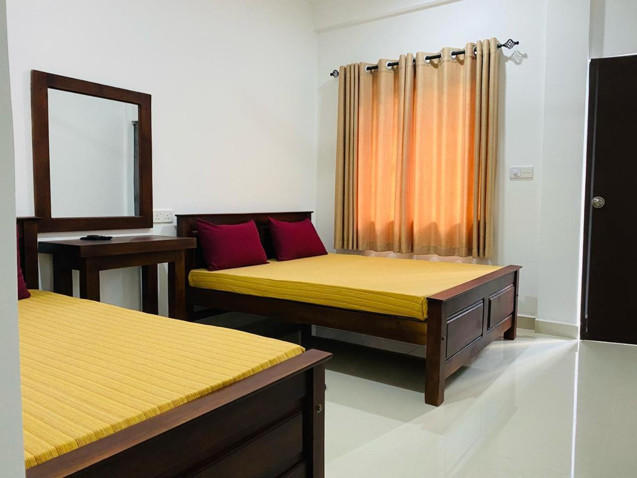 The Paramount Lodge Polonnaruwa Exterior photo