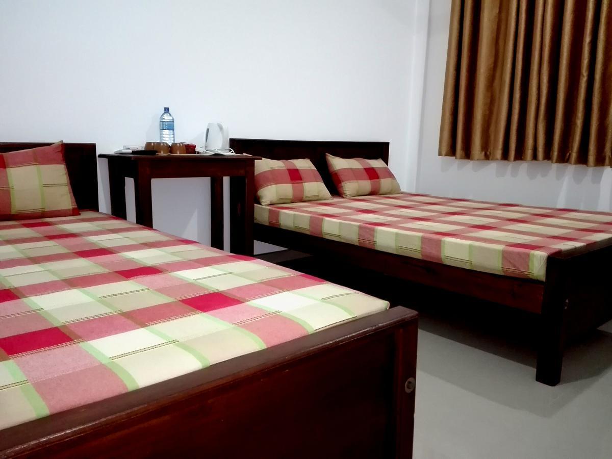 The Paramount Lodge Polonnaruwa Exterior photo