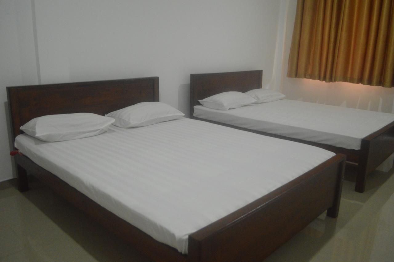 The Paramount Lodge Polonnaruwa Exterior photo